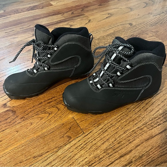 Rossignol X1 Cross Country Ski Boots NNN Nordic Touring Black EU 41 M 8.5 W 9.5 - Picture 10 of 13